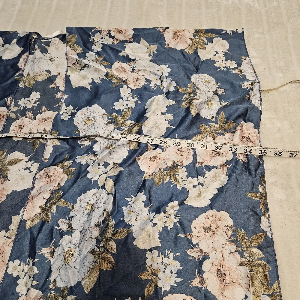 Ardene Silky Blue Floral Kimono Top Coverup - Picture 5 of 8